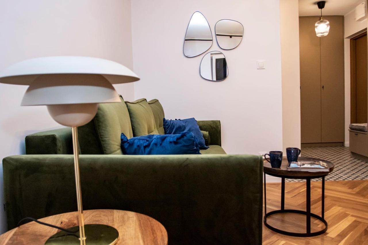 Apartament Przy Metrze Wierzbno Z Nuta Vintage 바르샤바 외부 사진