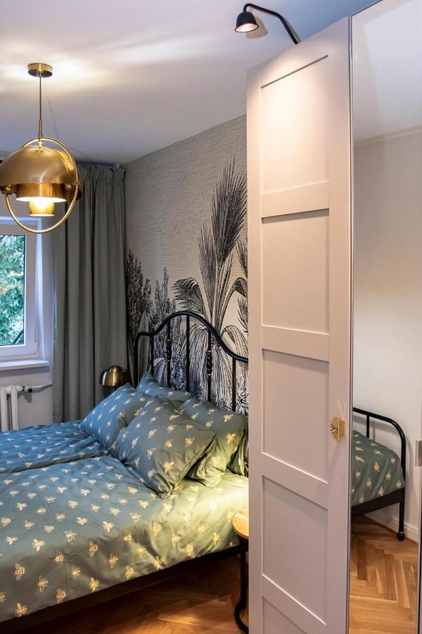 Apartament Przy Metrze Wierzbno Z Nuta Vintage 바르샤바 외부 사진